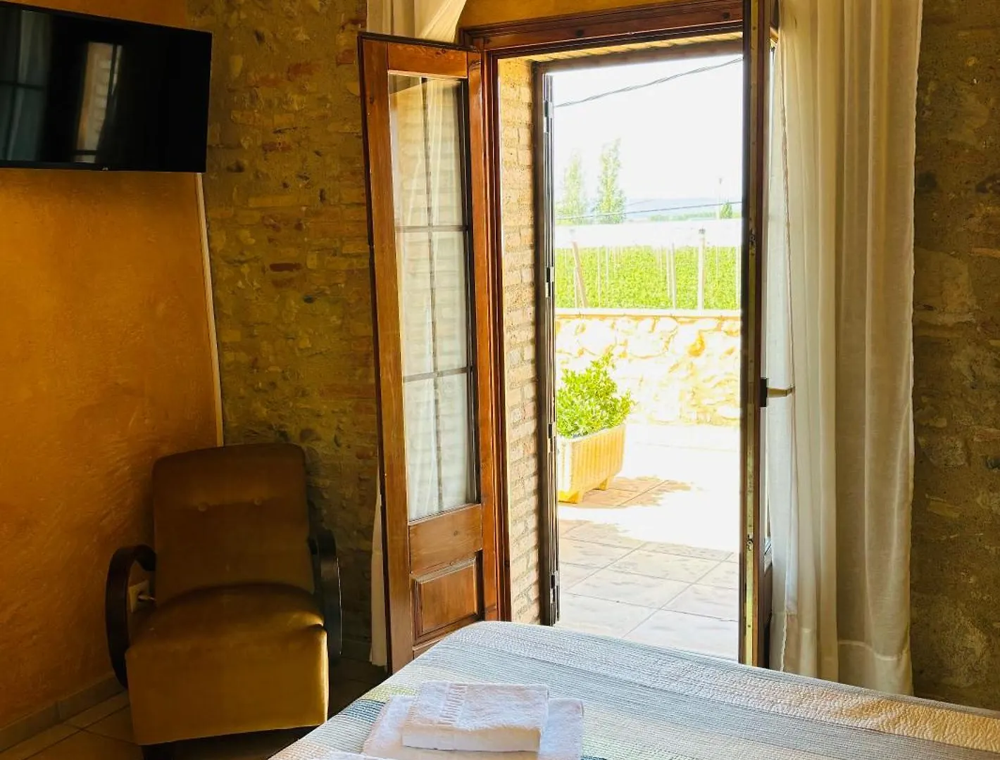 Country house Can Mas Sant Pere Pescador